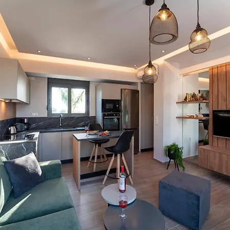 Апартаменты Palmeral Luxury Кремасти
