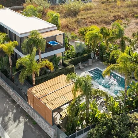 Palmeral Luxury Apartment *