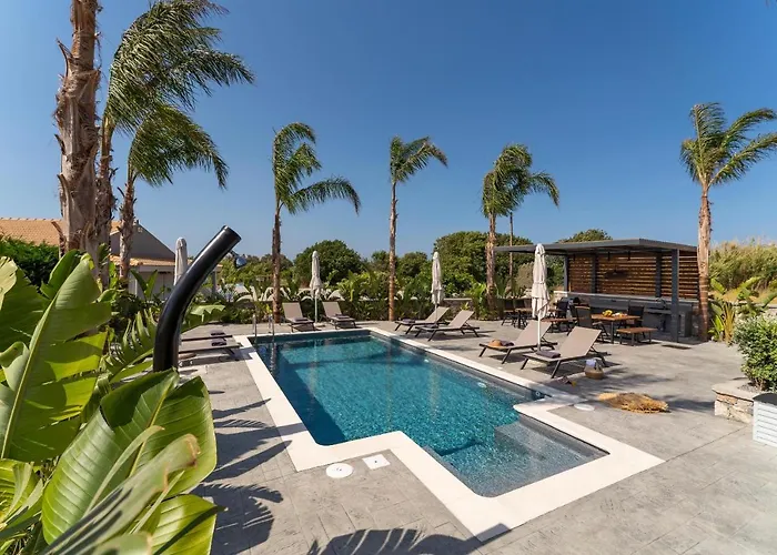 Palmeral Luxury Kremastí