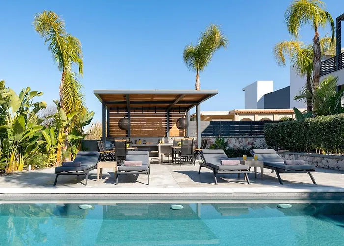 Palmeral Luxury * Kremastí