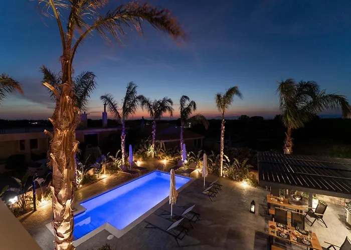 Palmeral Luxury דירה